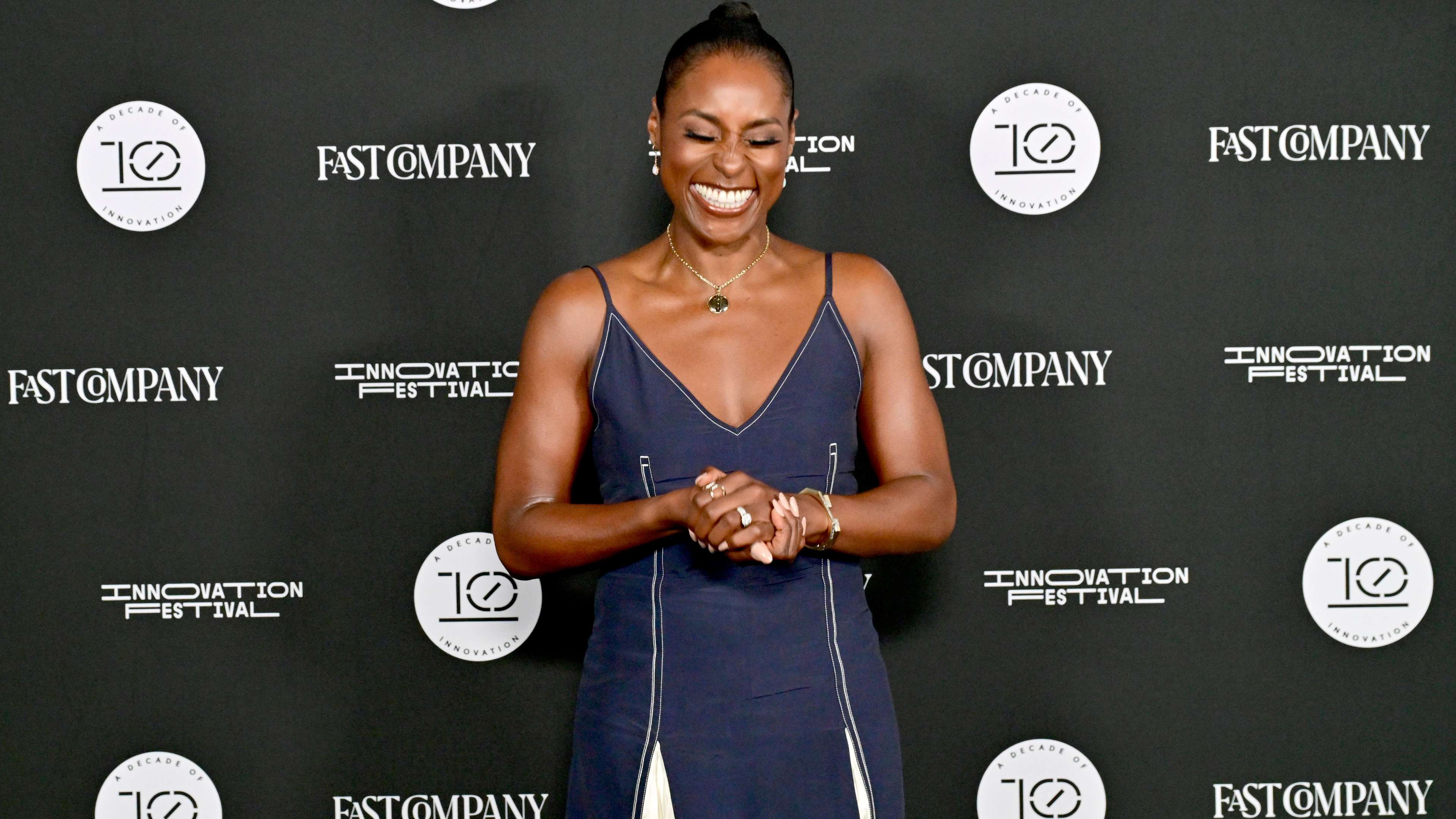 令球迷们对 令球迷们对